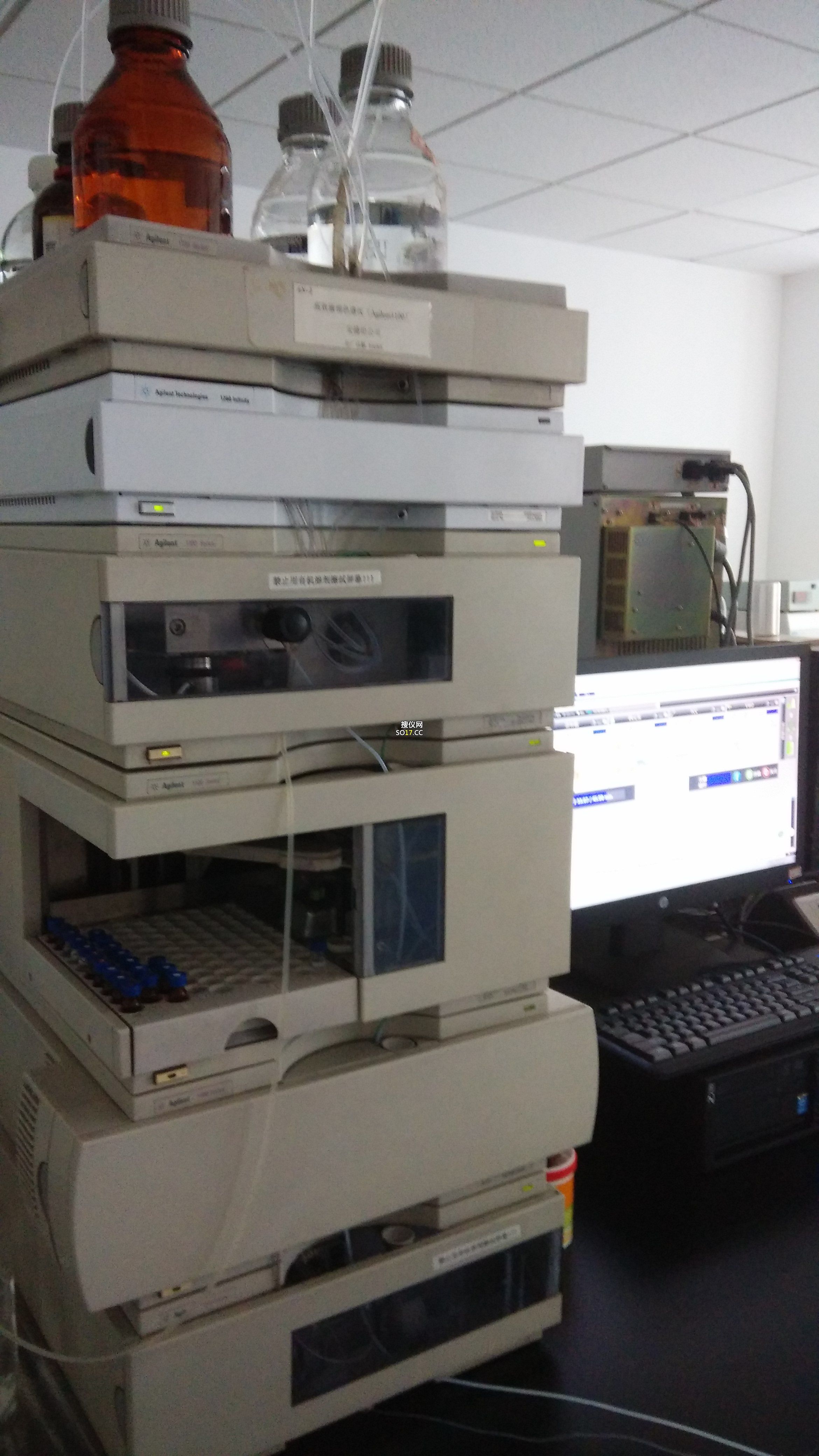 安捷伦高效液相色谱仪 [型号:Agilent 1100]