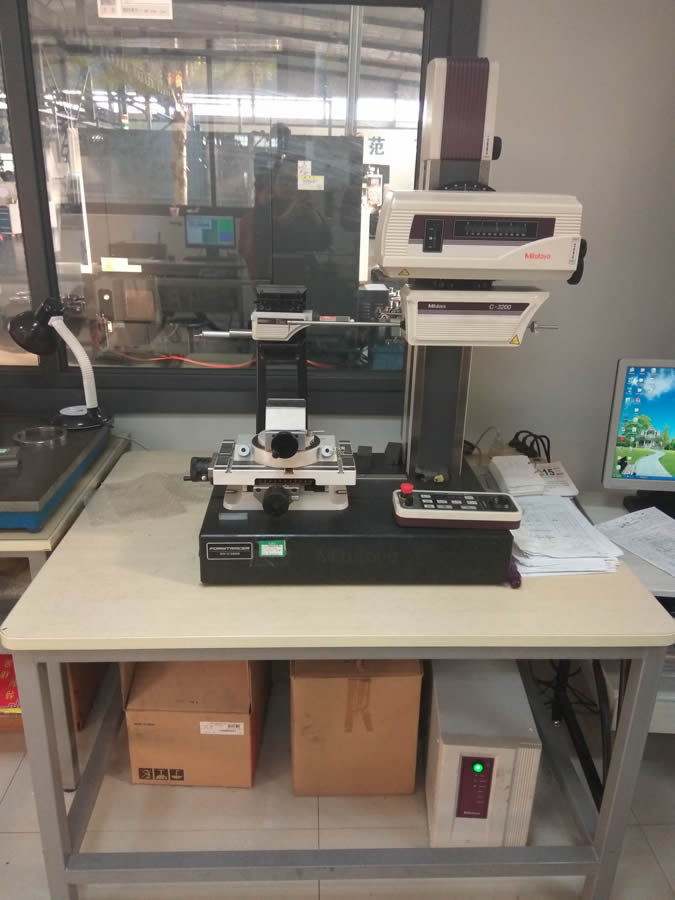 表面粗糙度轮廓测量仪 [型号:SV-C3200S4]